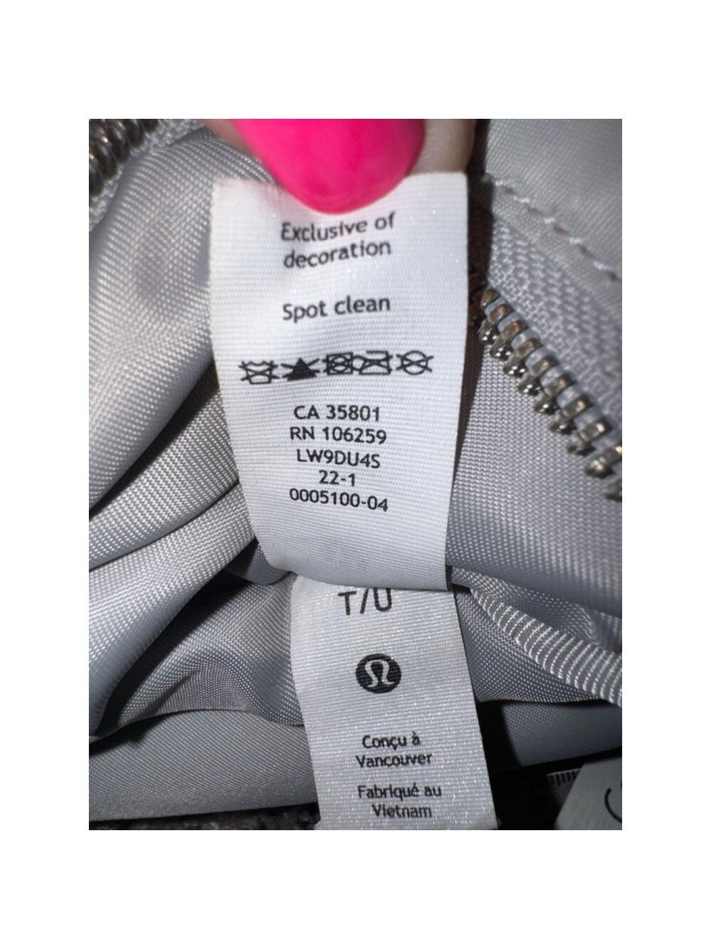 Lululemon Backpack Gray | Lightweight Nylon Gym Bag READ DAMAGE - Picture 11 of 16